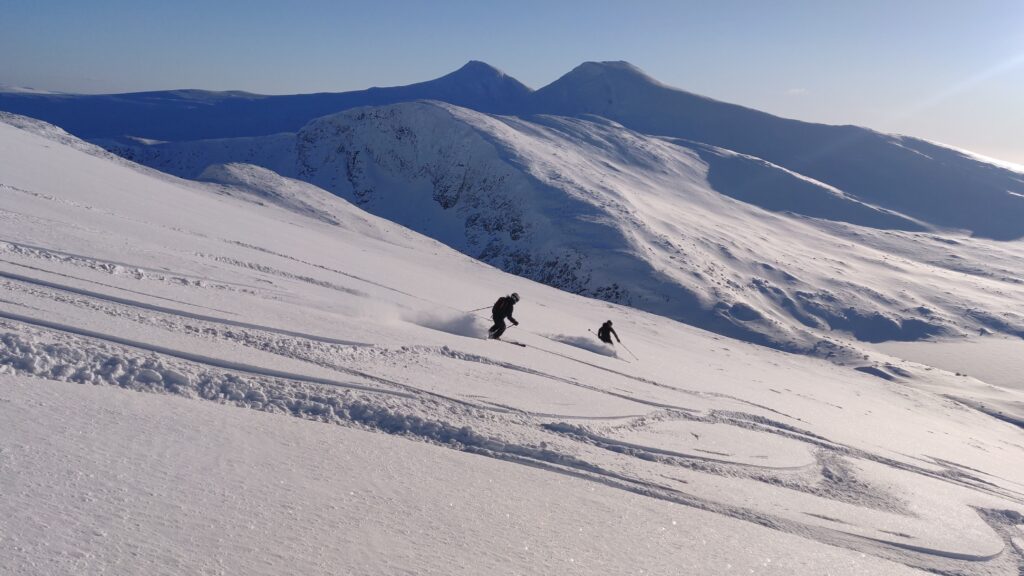 GAUSTA & ROLDAL NORWAY CAMP 2027